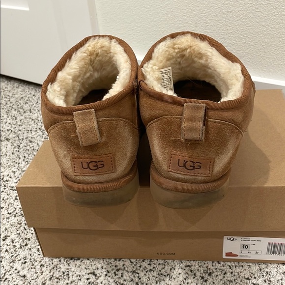 UGG Classic Ultra Mini - Picture 9 of 11